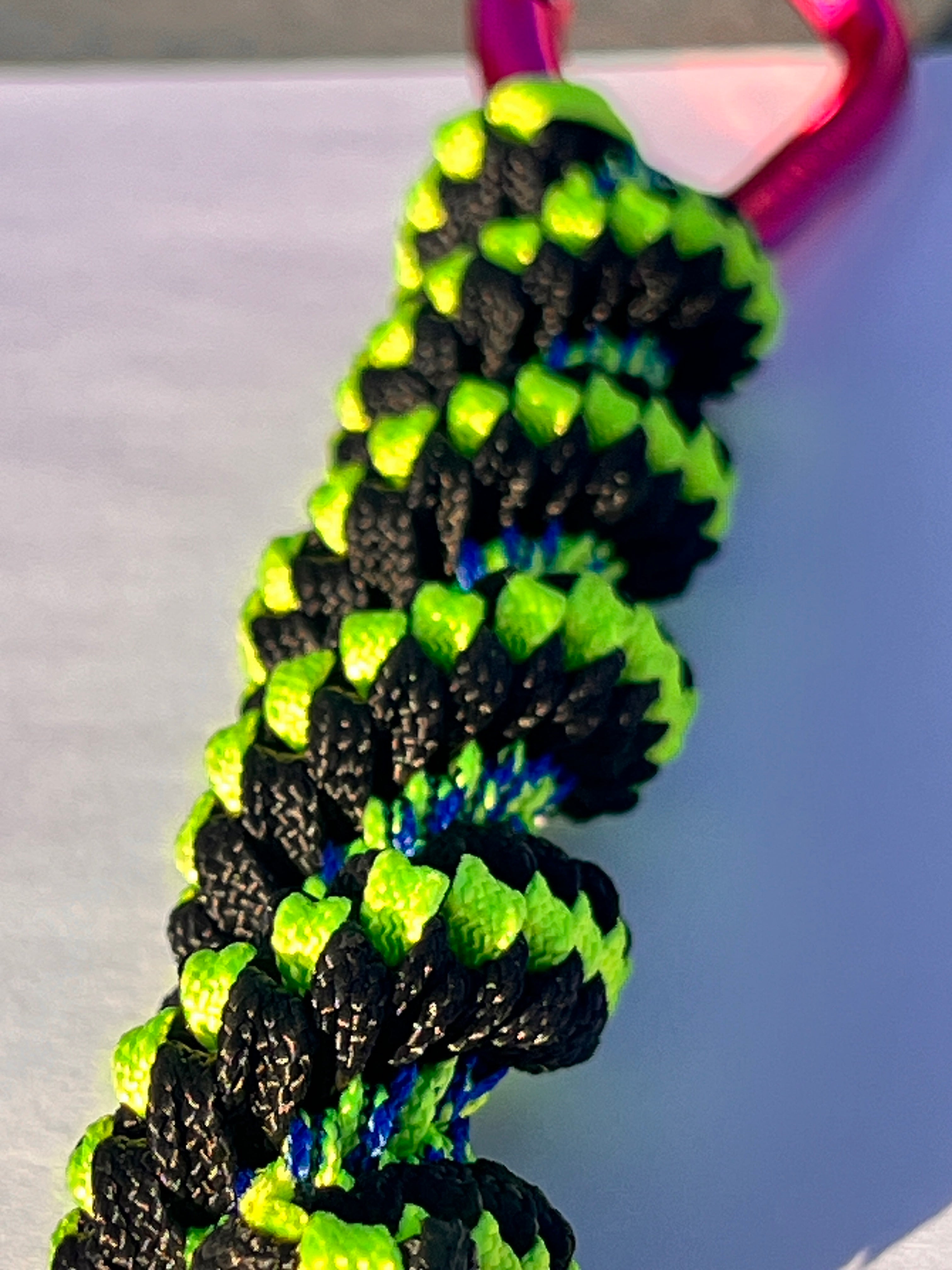 5in(13cm) Keychain 5-string Artisan Handwoven Helix Spiral Paracord Collectible Keychain – Black and Neon Green